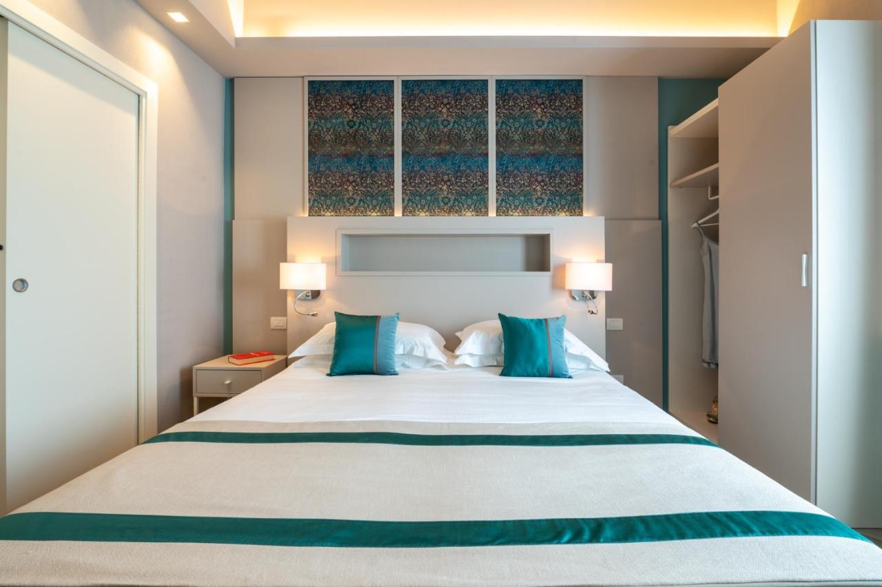 Hotel Monte Rosa كيافاري المظهر الخارجي الصورة