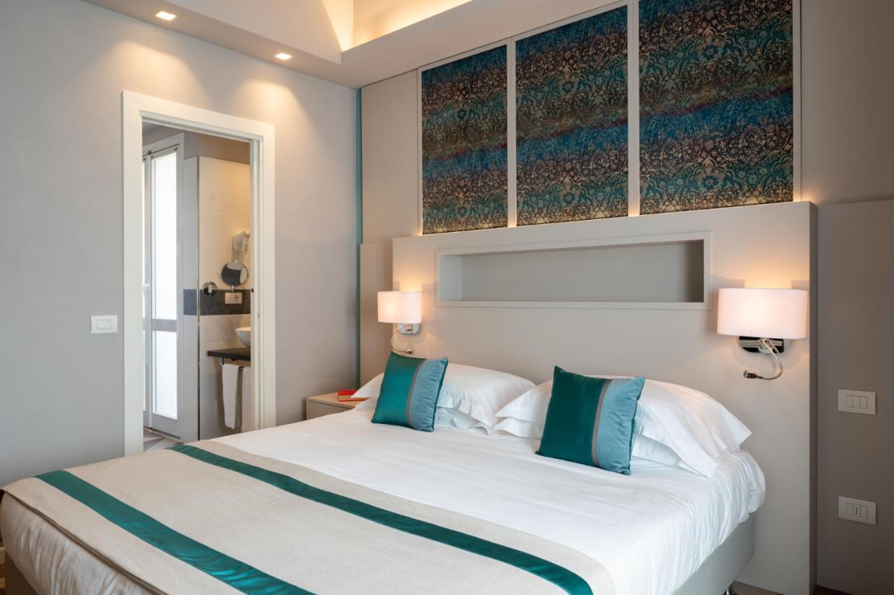 Hotel Monte Rosa كيافاري المظهر الخارجي الصورة
