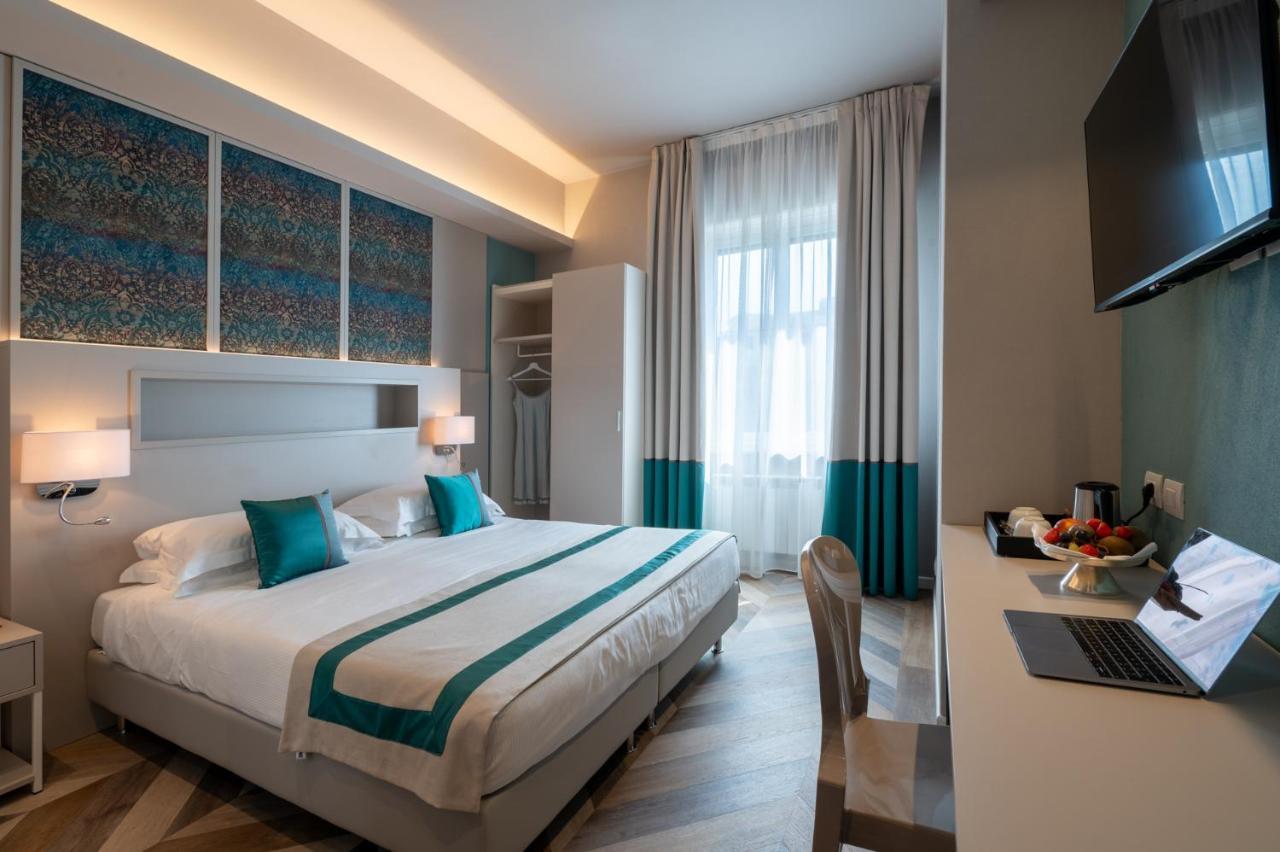 Hotel Monte Rosa كيافاري المظهر الخارجي الصورة